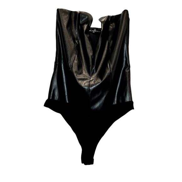 Blue Blush Tops - Blue Blush – Leader V-Neck Strapless Bodysuit – Black Leather – S
